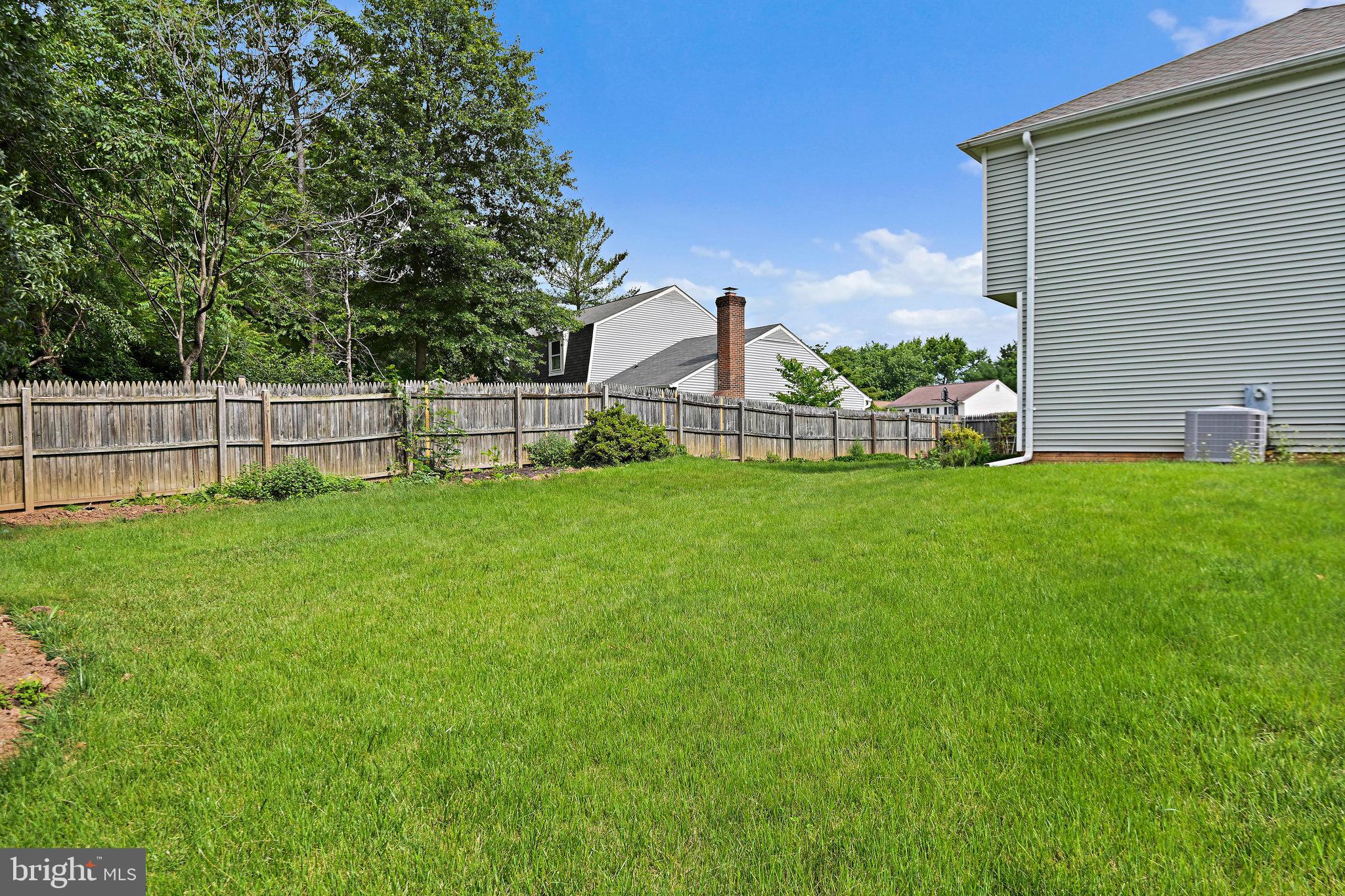 SILENTREE OF TYSONS - Residential