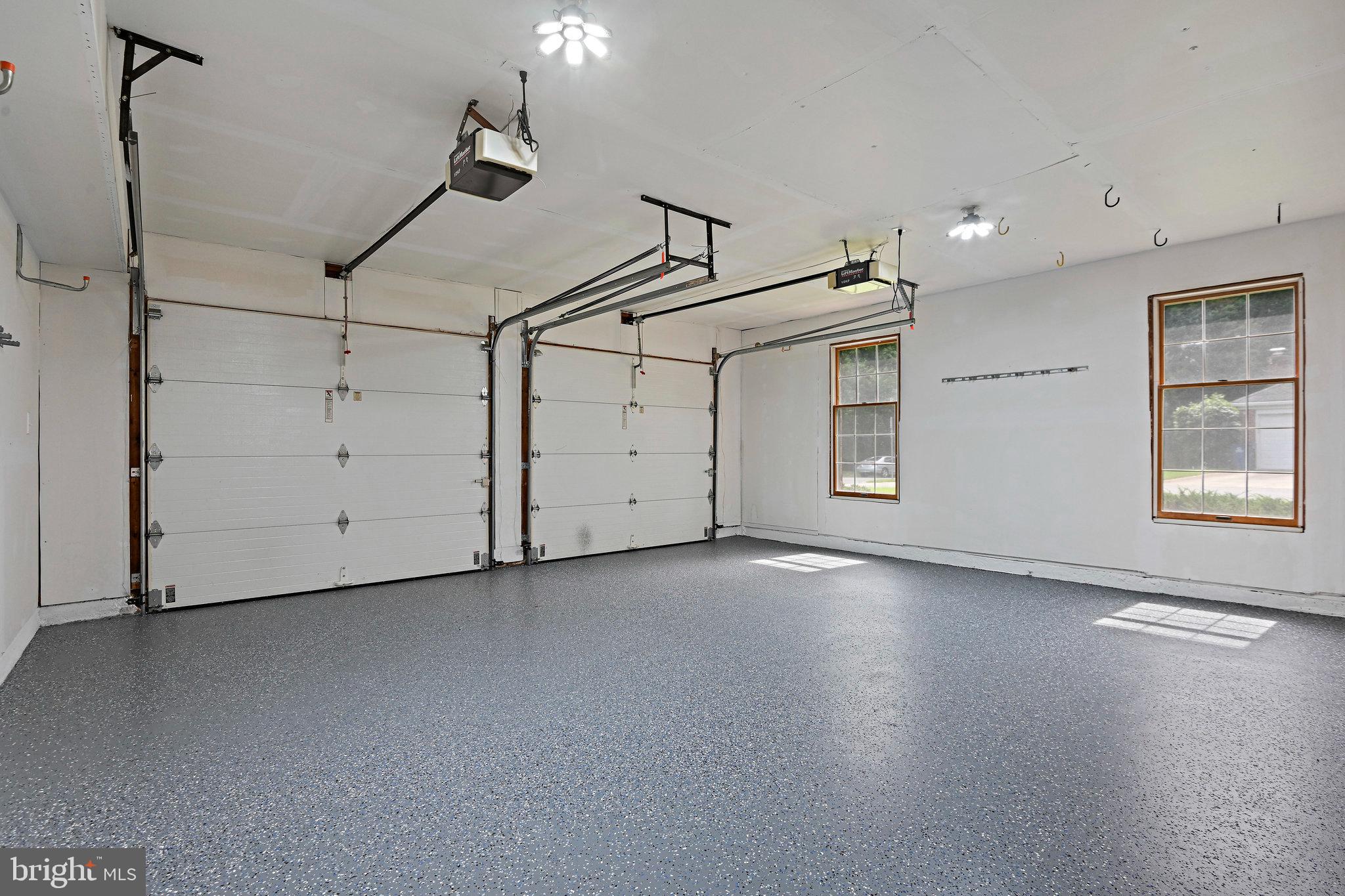 SILENTREE OF TYSONS - Residential