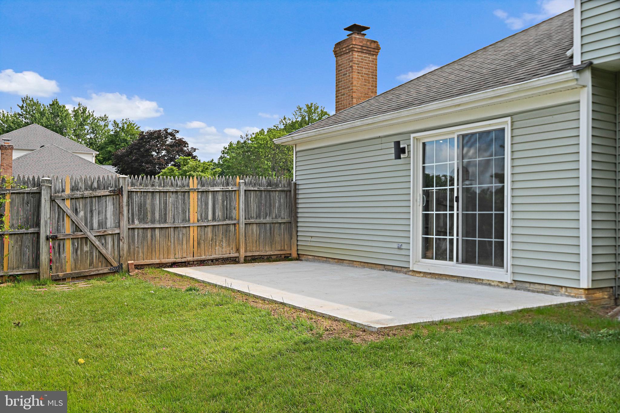 SILENTREE OF TYSONS - Residential