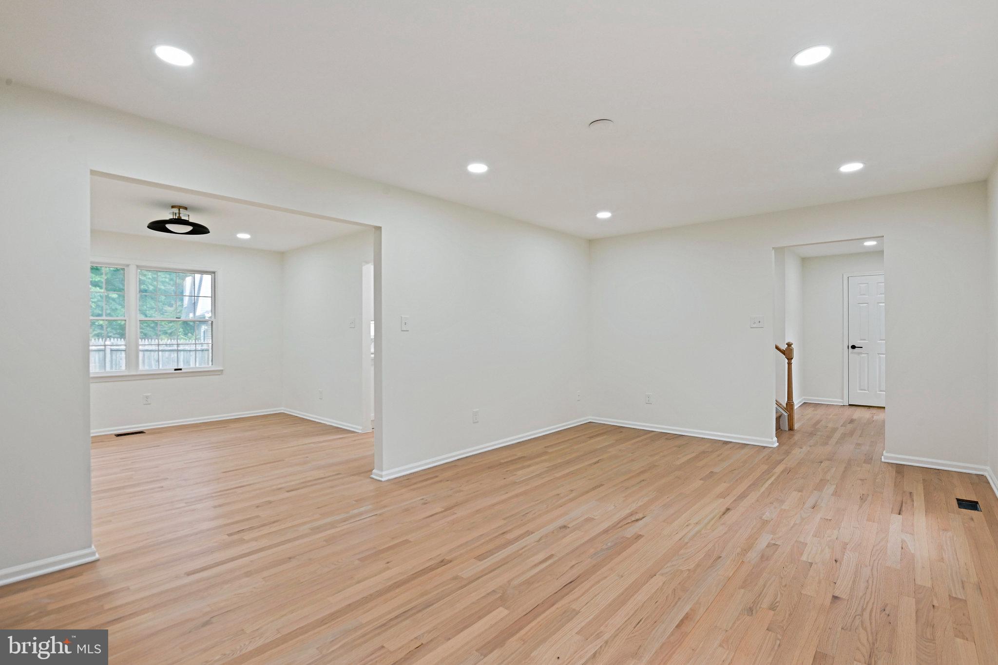 SILENTREE OF TYSONS - Residential