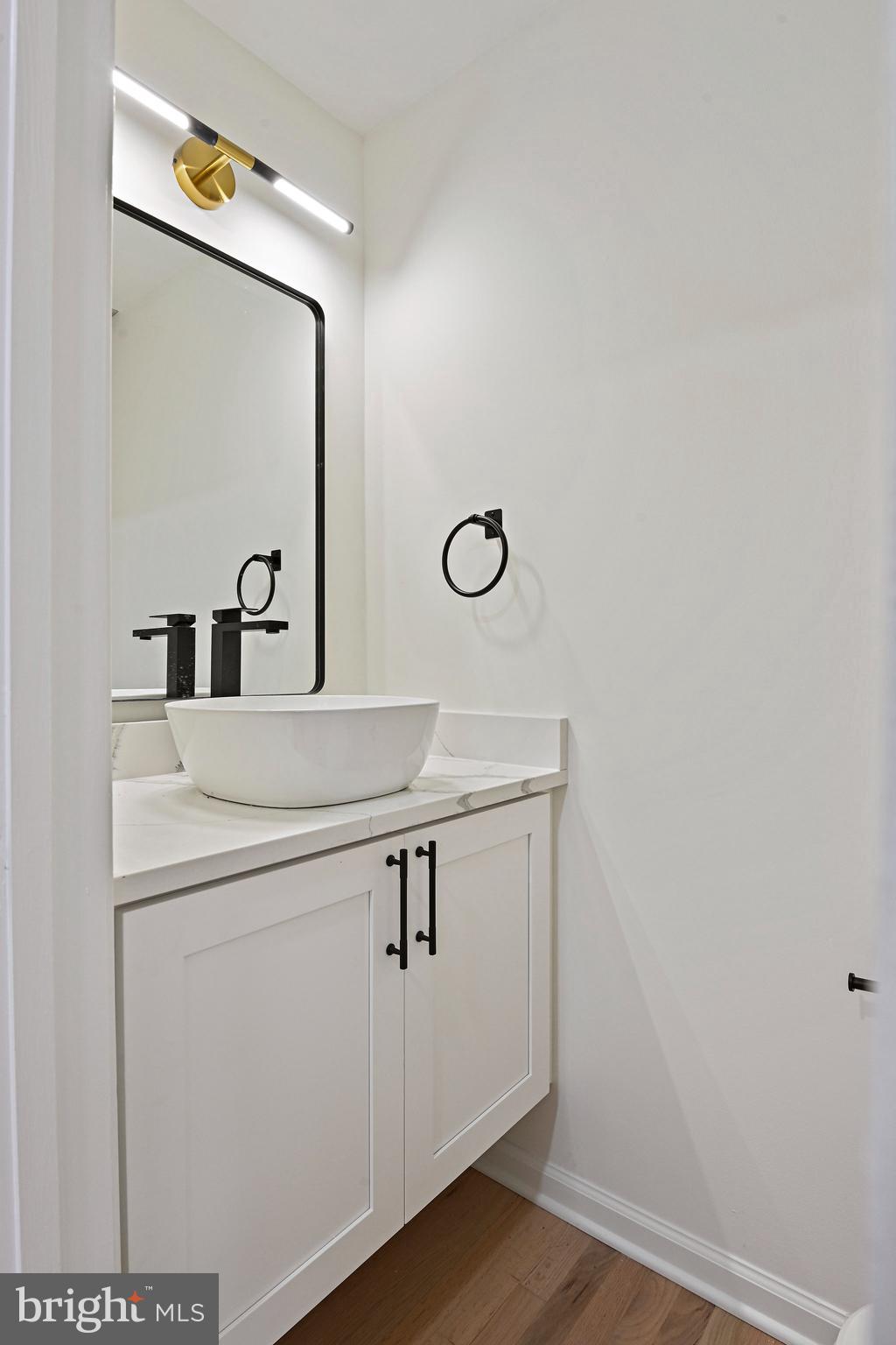 SILENTREE OF TYSONS - Residential