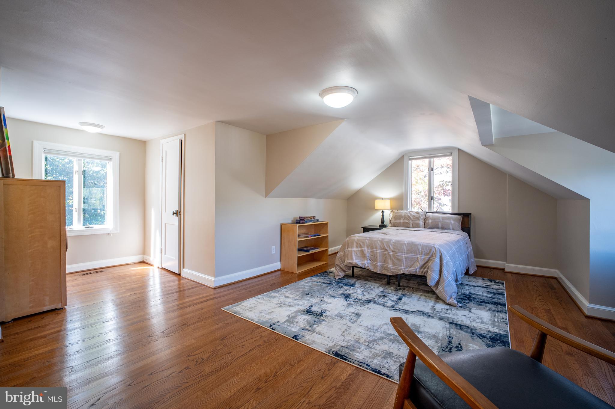 BELLEVUE FOREST - Residential Lease