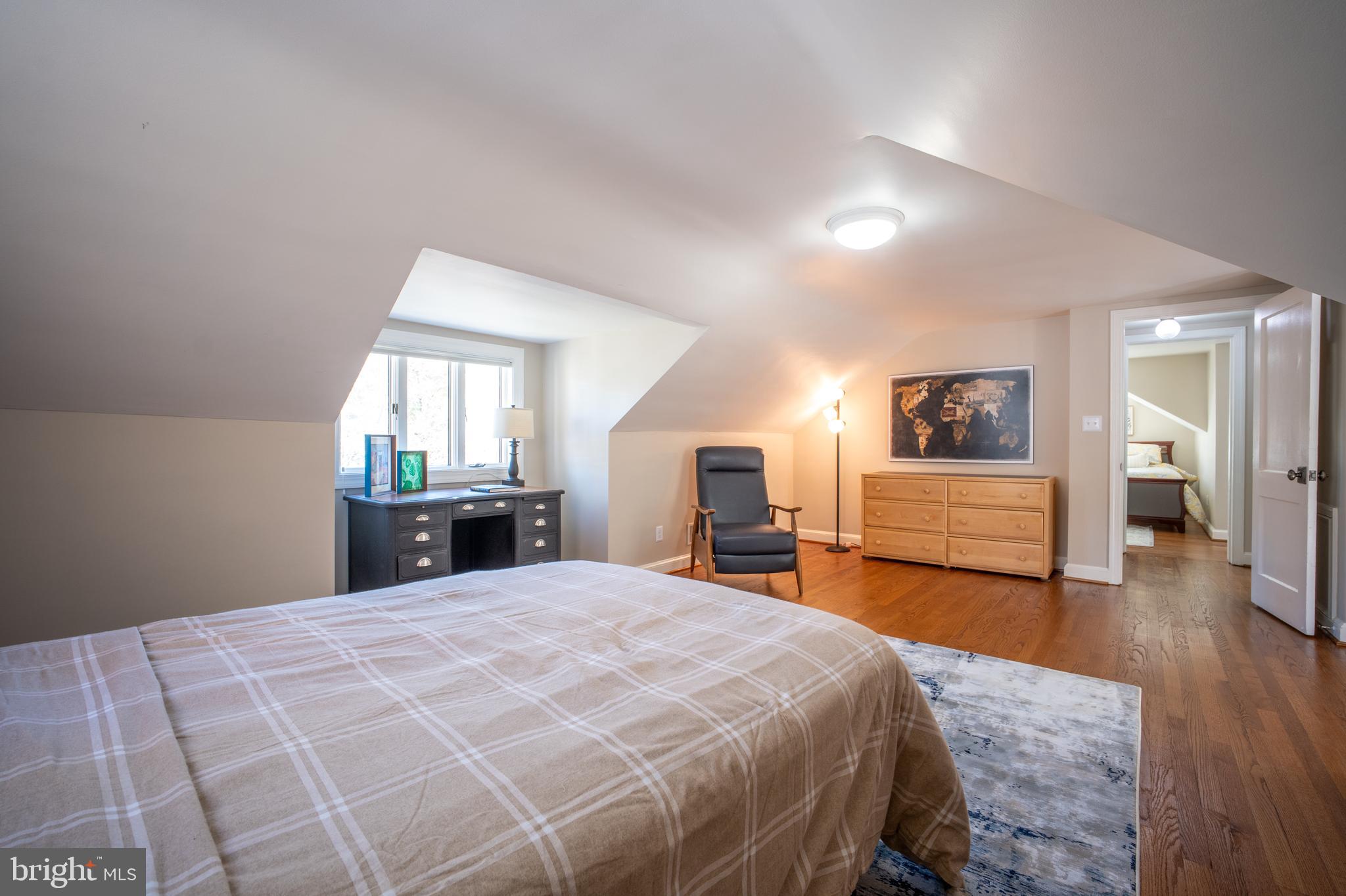 BELLEVUE FOREST - Residential Lease