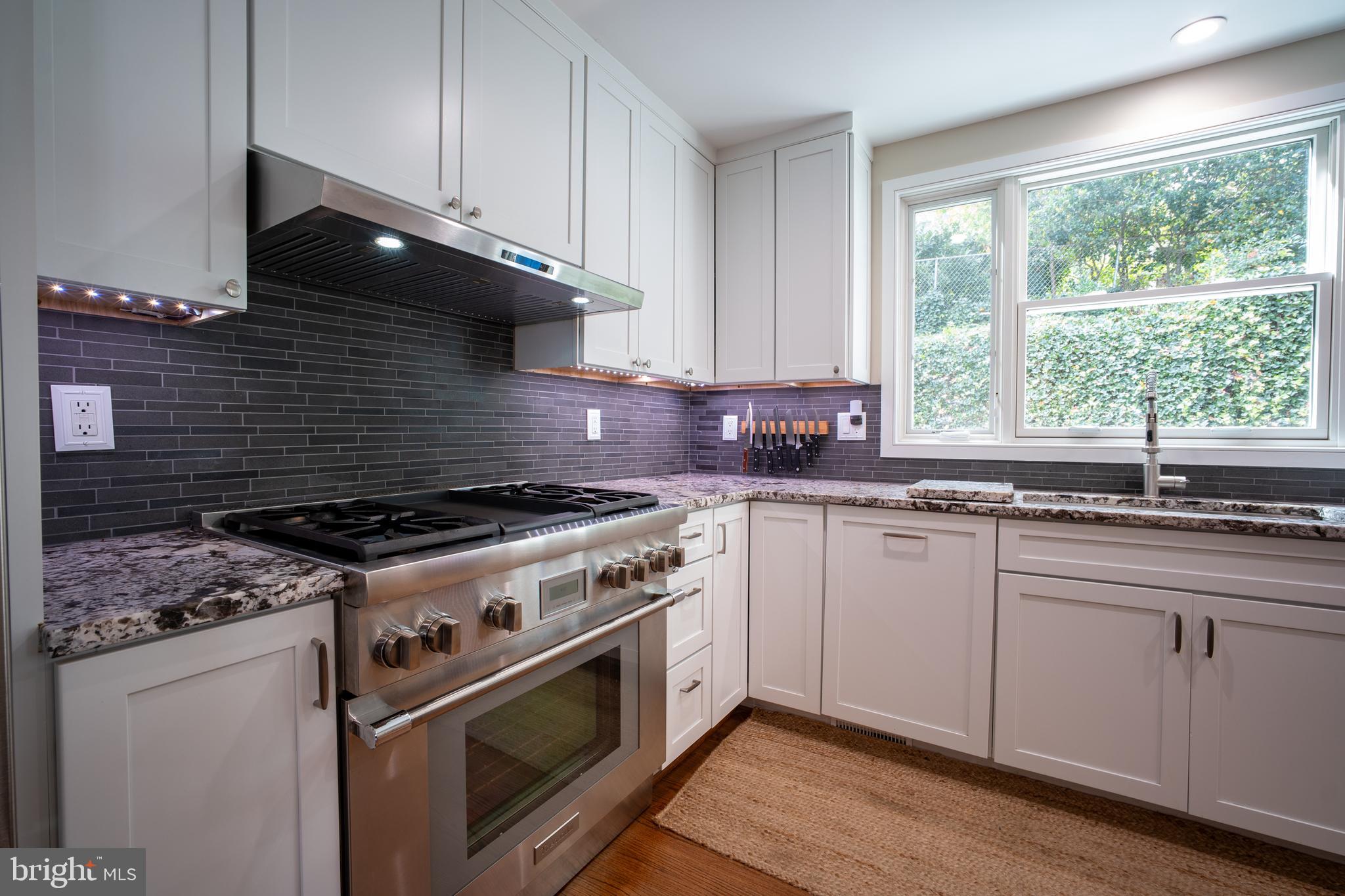 BELLEVUE FOREST - Residential Lease