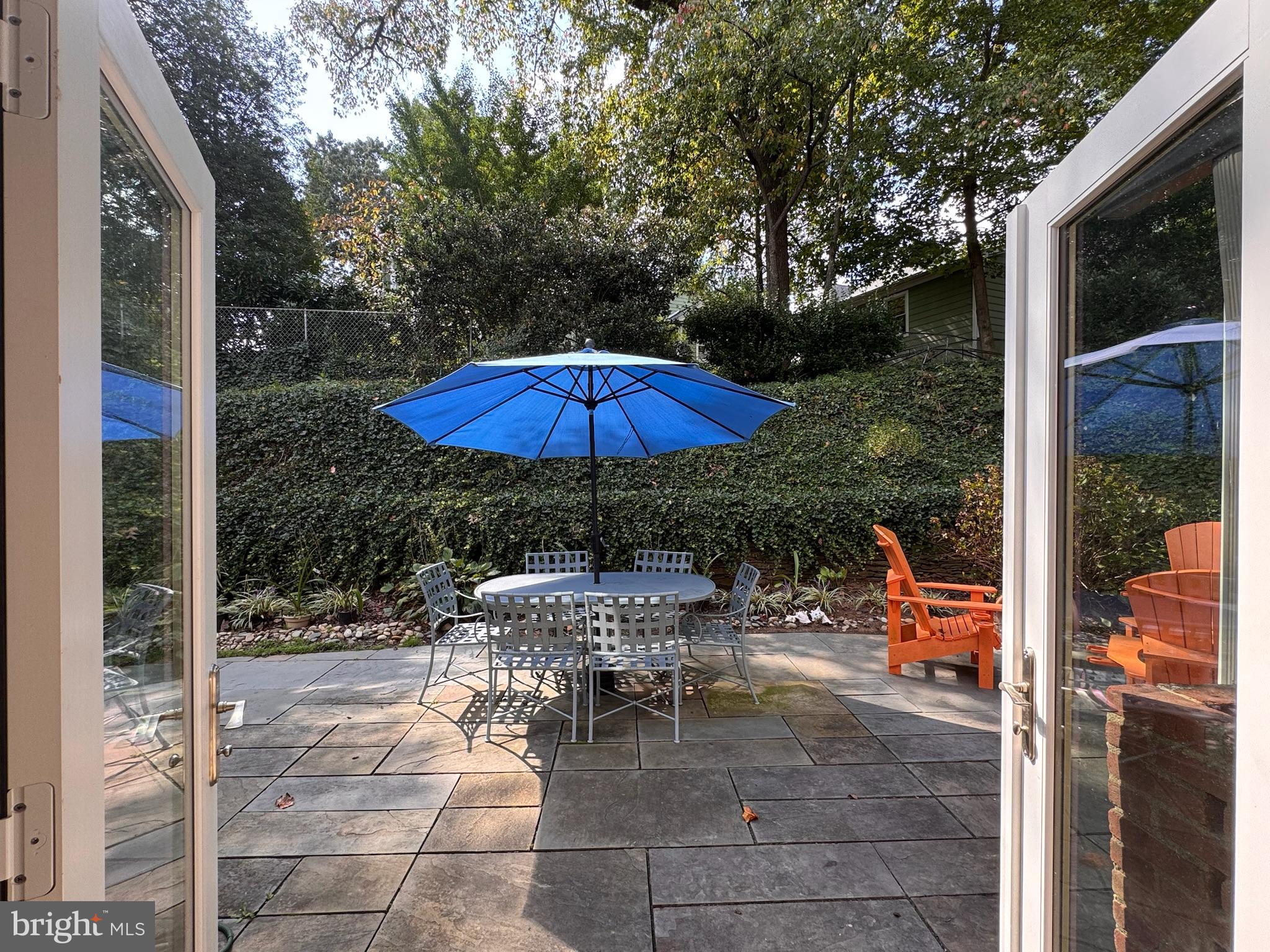 BELLEVUE FOREST - Residential Lease