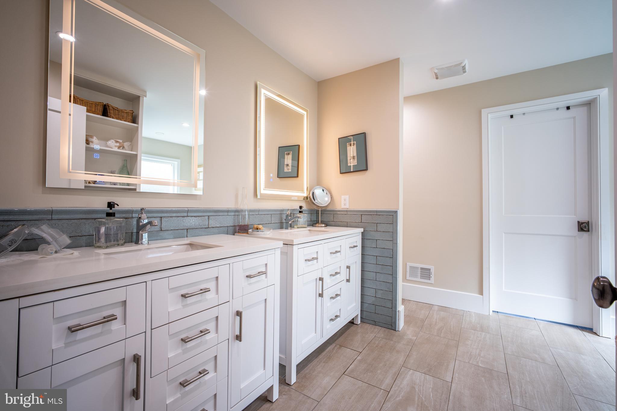 BELLEVUE FOREST - Residential Lease