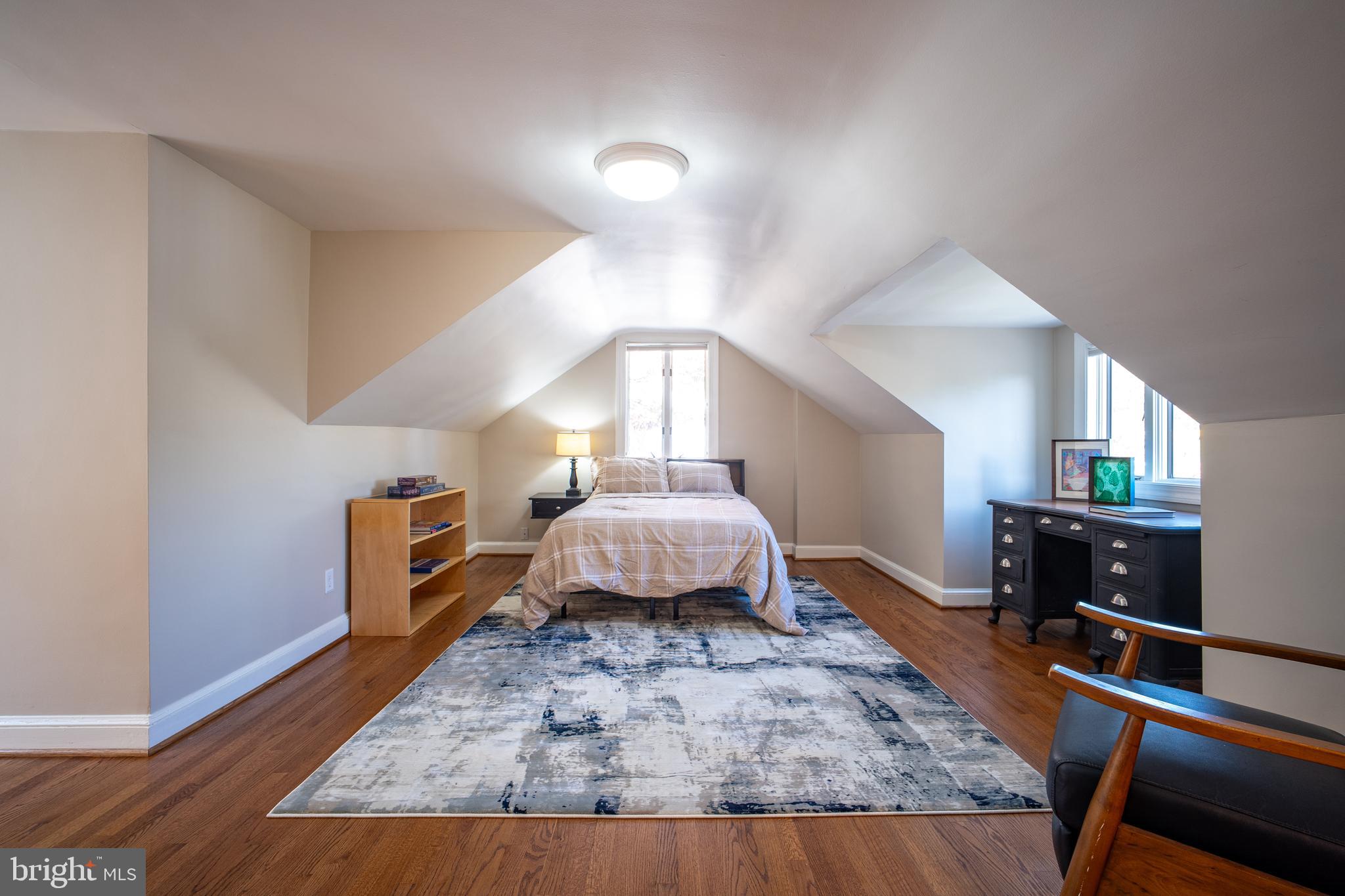 BELLEVUE FOREST - Residential Lease