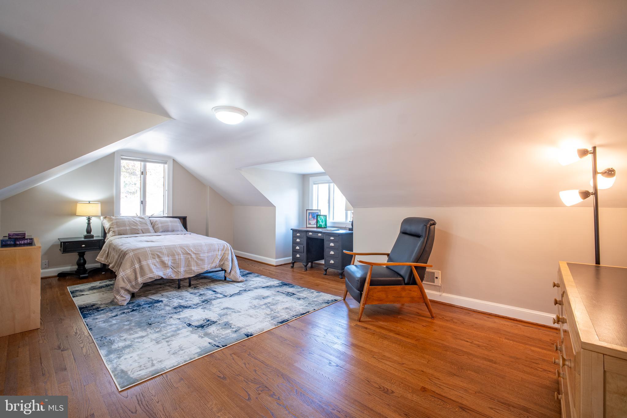 BELLEVUE FOREST - Residential Lease