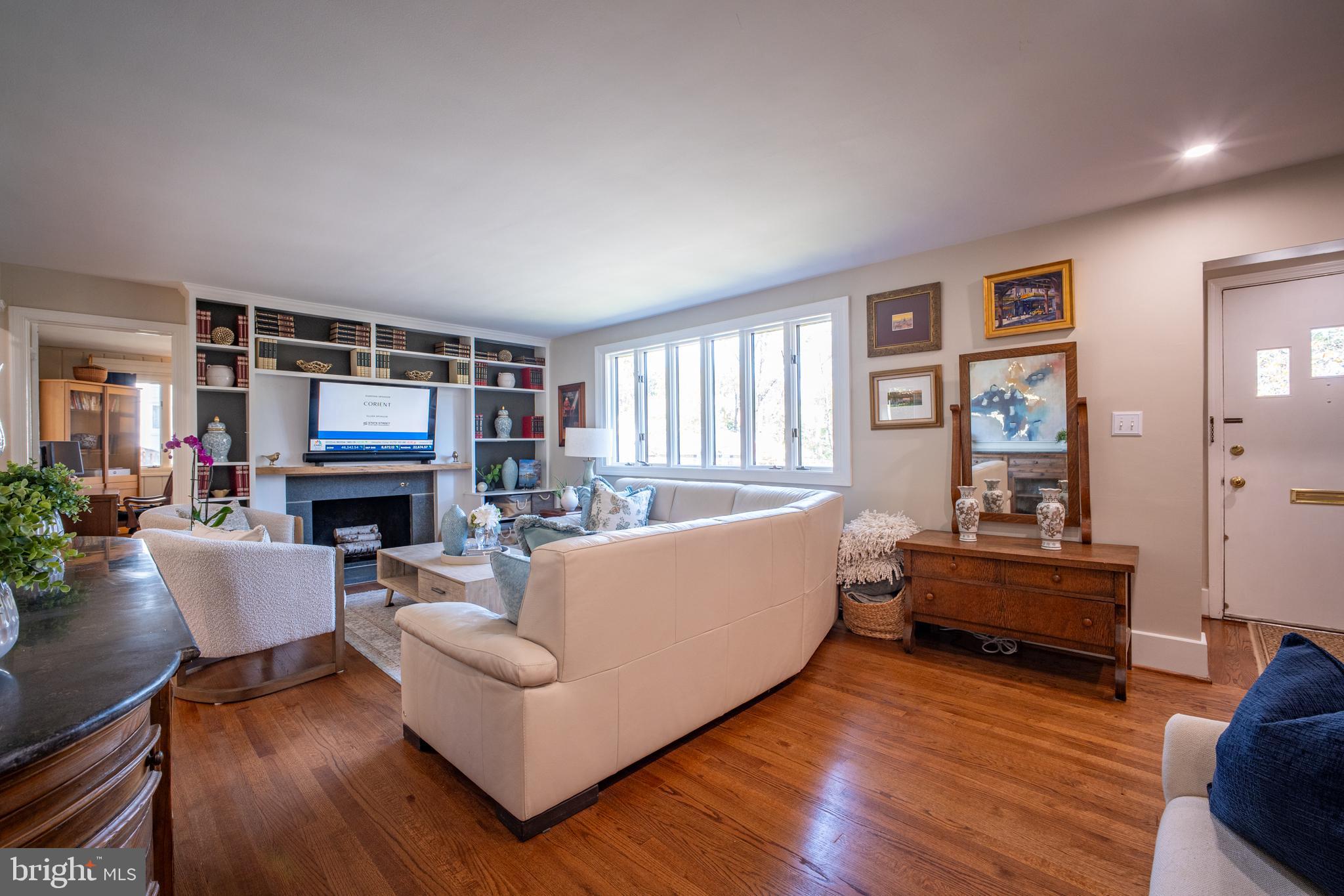 BELLEVUE FOREST - Residential Lease