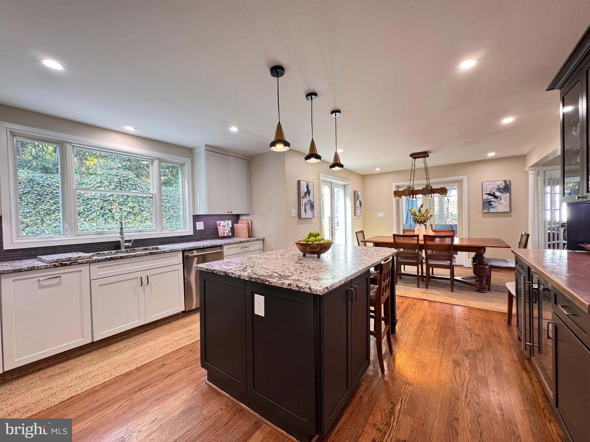 BELLEVUE FOREST - Residential Lease