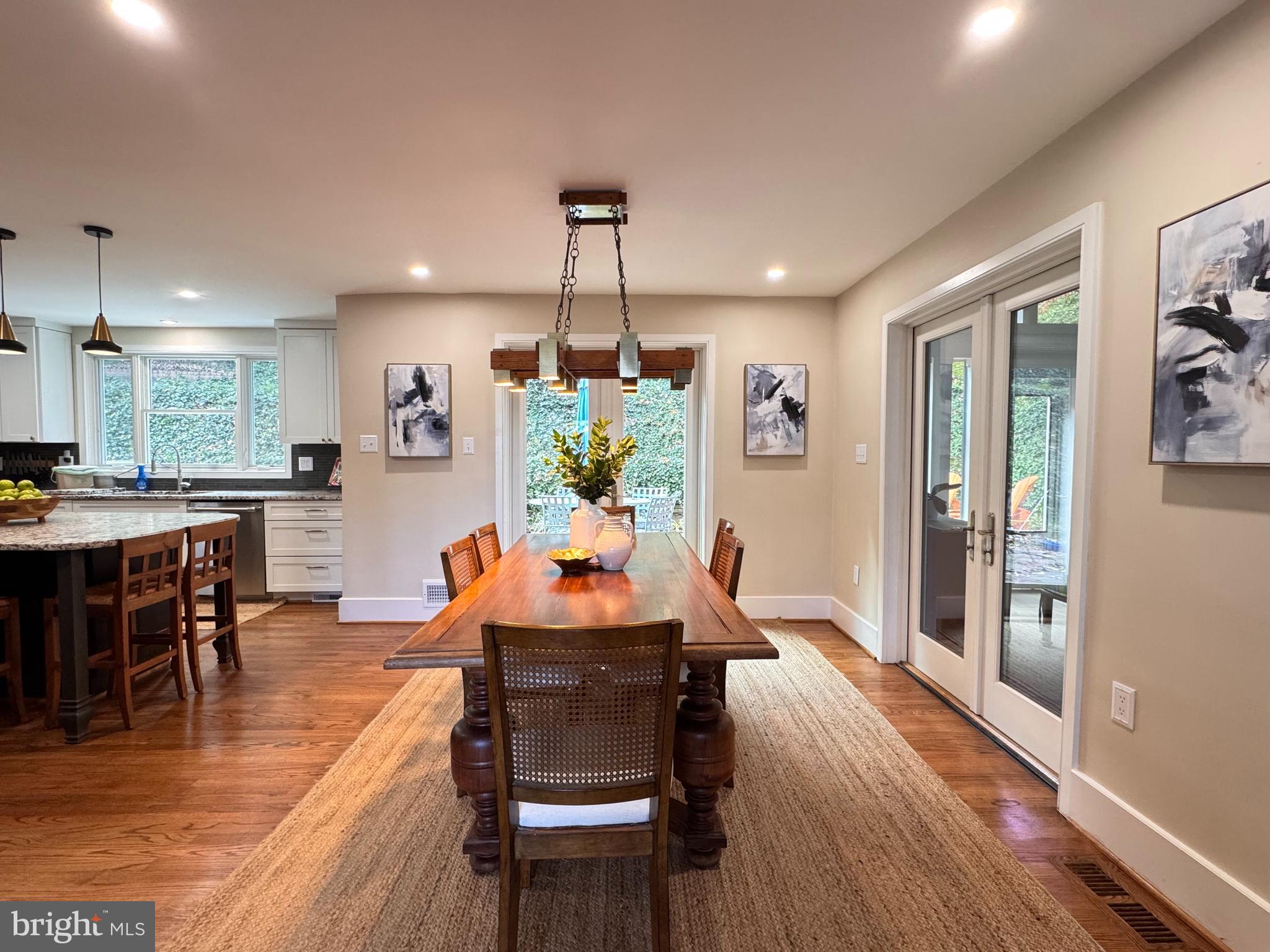 BELLEVUE FOREST - Residential Lease