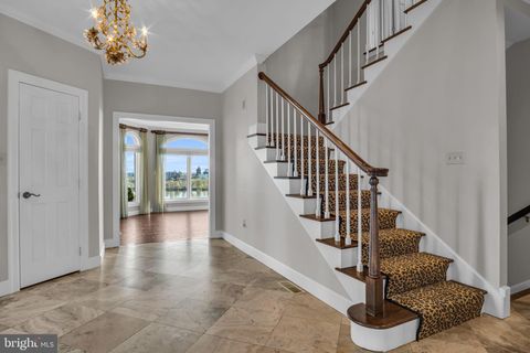 523 BRIDGEVIEW DRIVE LEMOYNE PA 17043