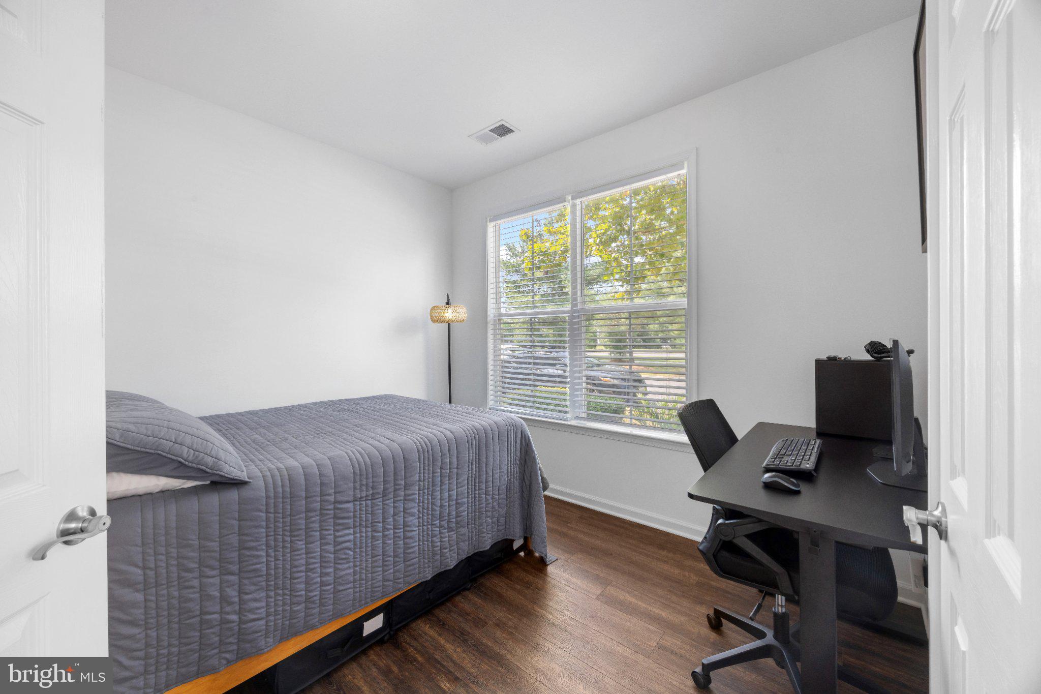 233 KEENAN WAY