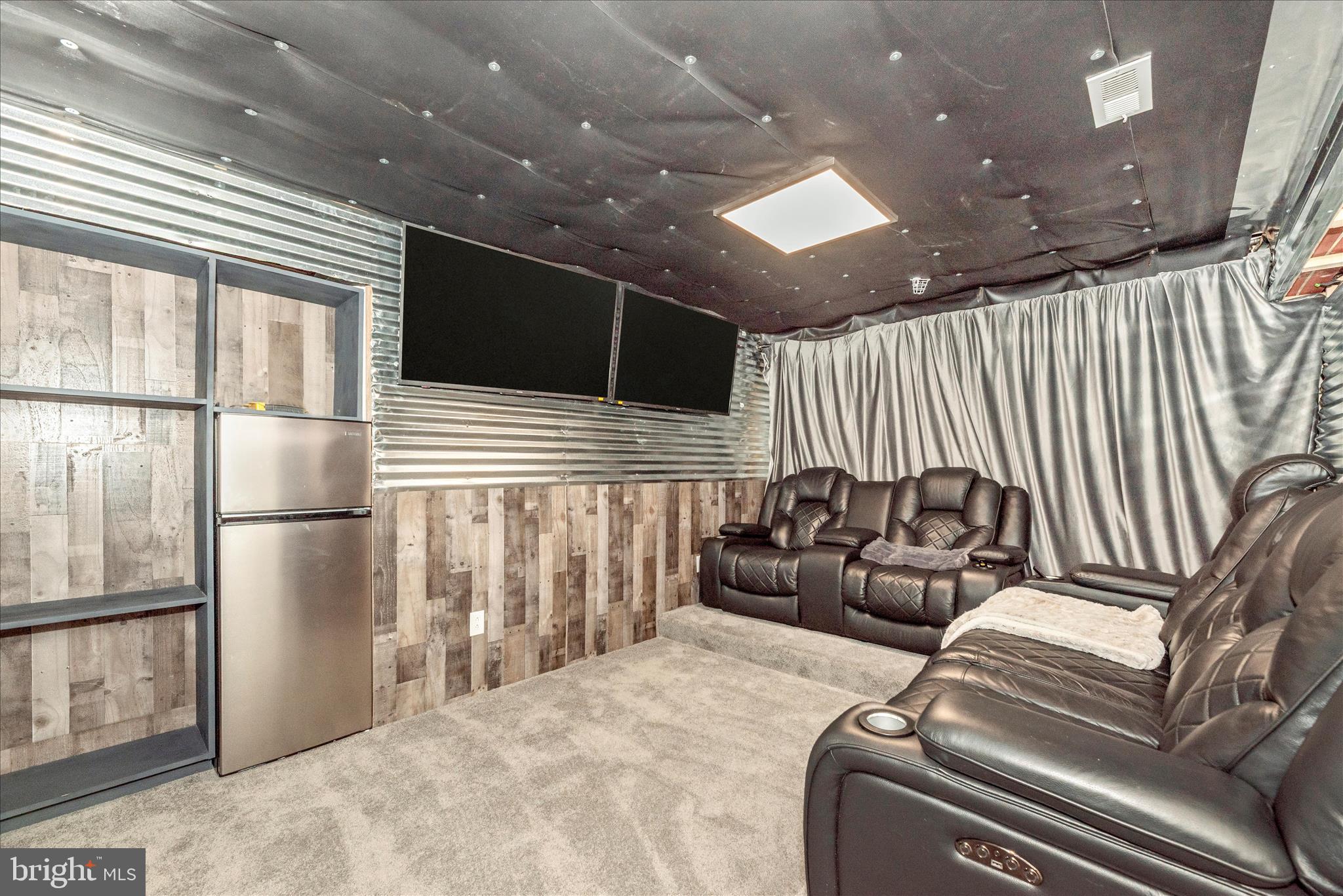 LAKE LINGANORE EAGLEHEAD - Residential