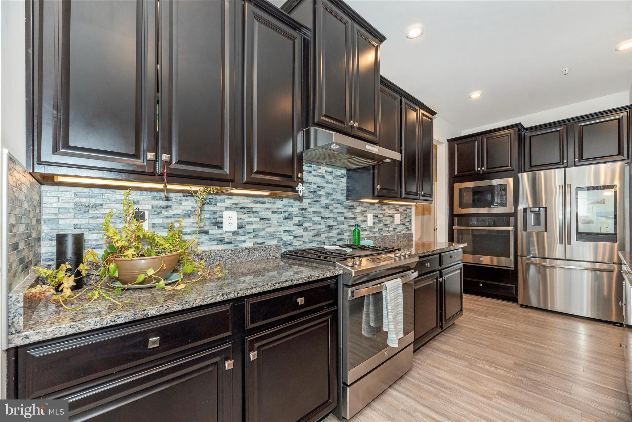 LAKE LINGANORE EAGLEHEAD - Residential