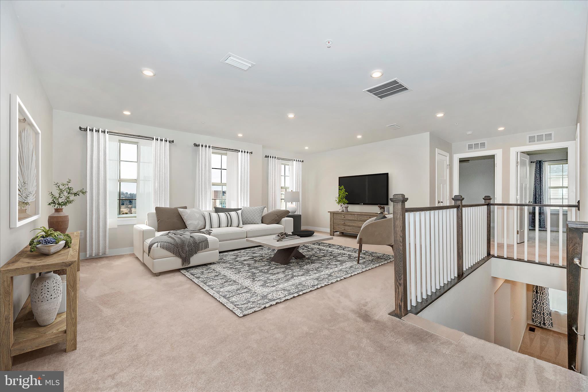 LAKE LINGANORE EAGLEHEAD - Residential