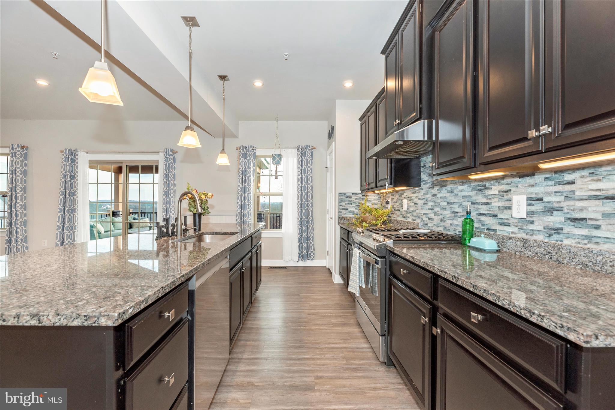 LAKE LINGANORE EAGLEHEAD - Residential