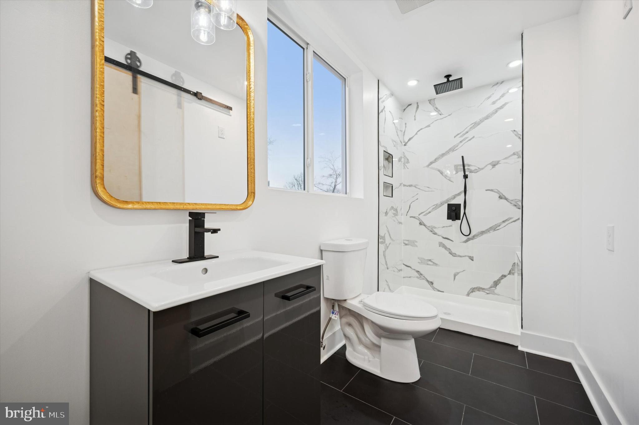 GERMANTOWN (EAST) - Residential