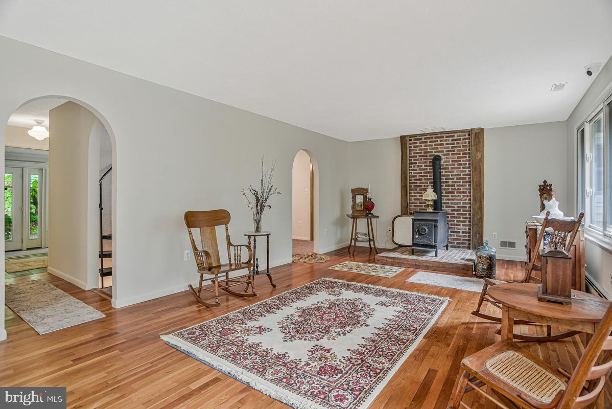 THE MEADOWS - Residential