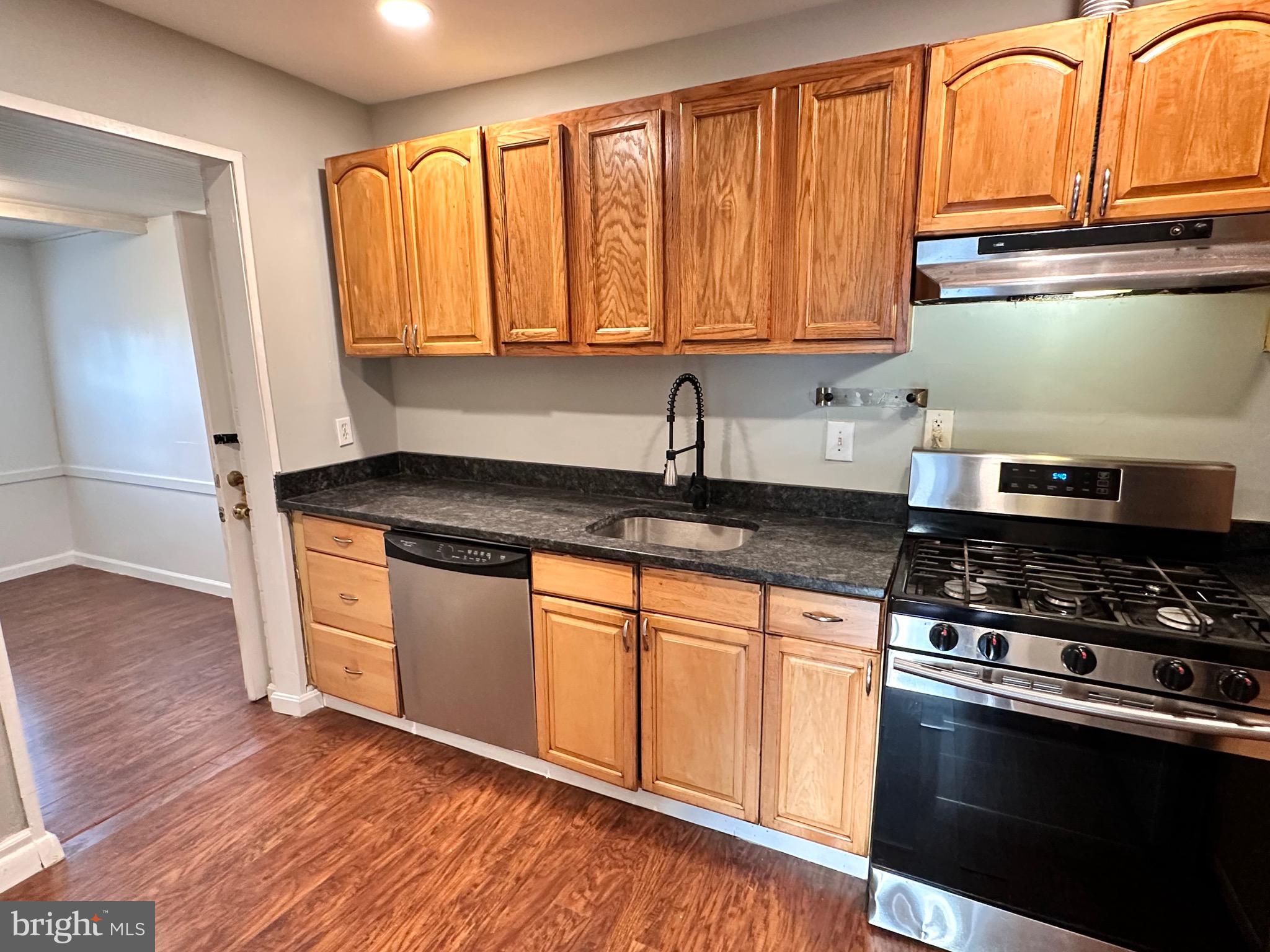 6301 THE PARKWAY