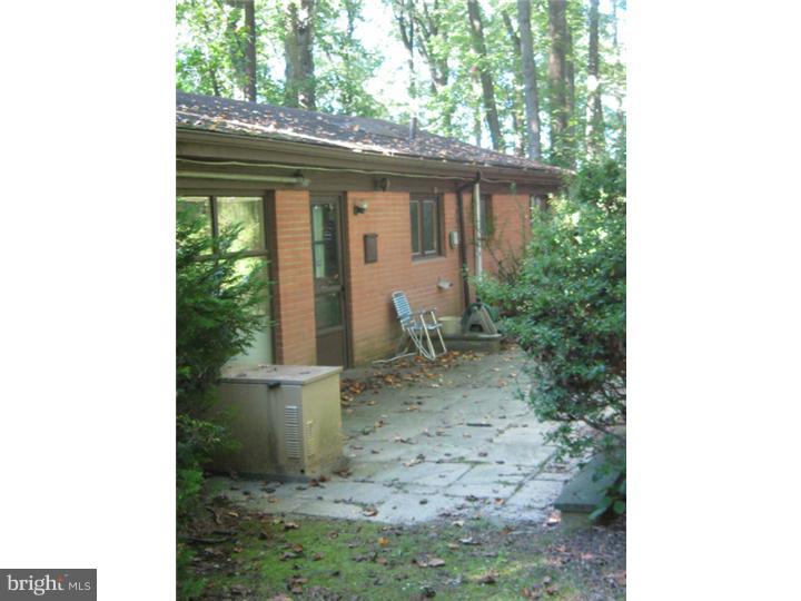 WAYNEWOOD - Residential