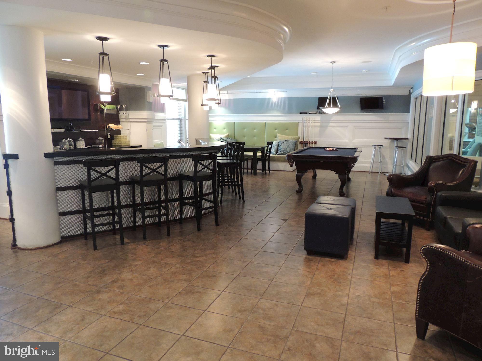 THE COLONNADE AT KENTLANDS - Residential