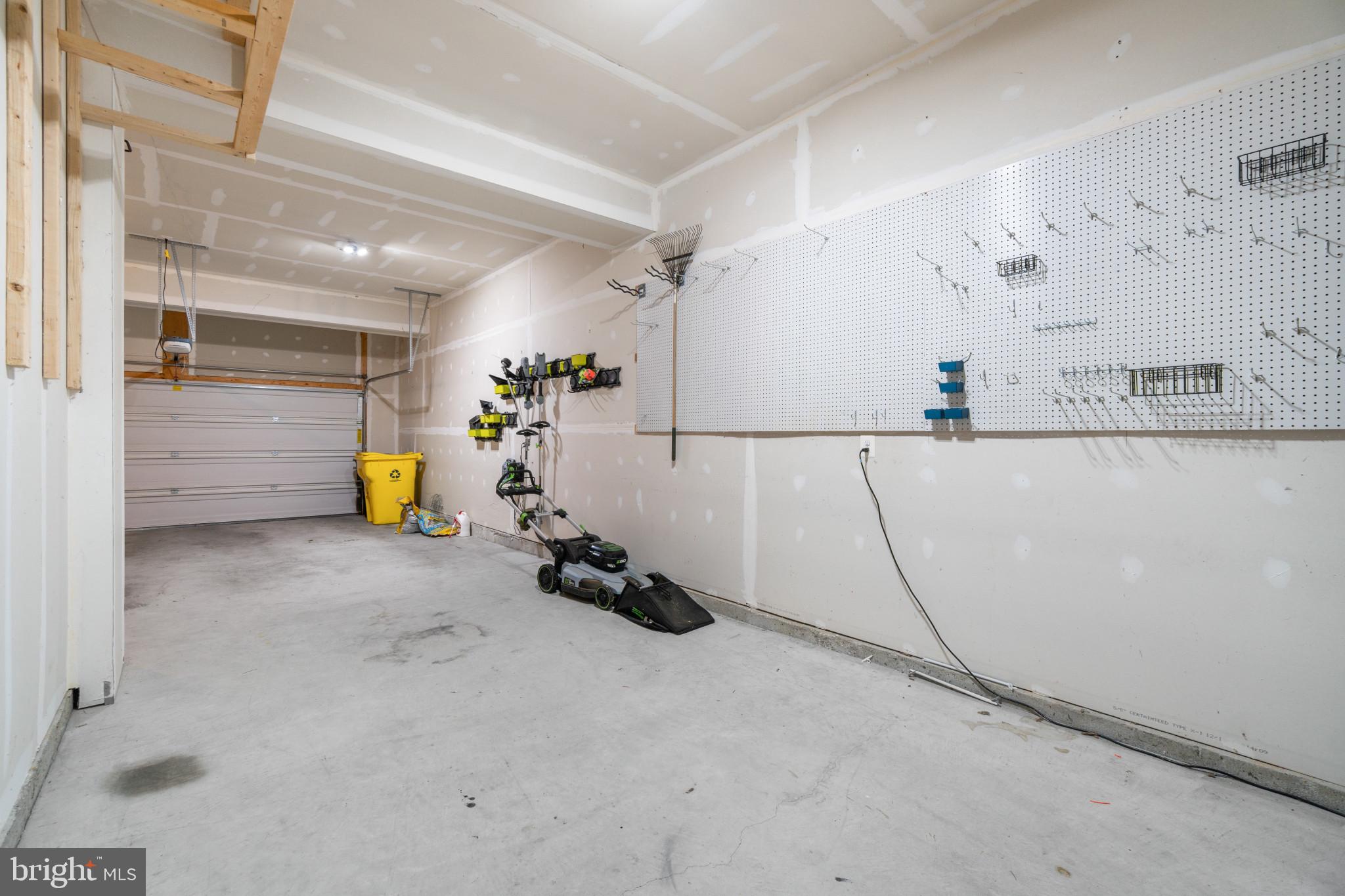 STONE MILL - Residential