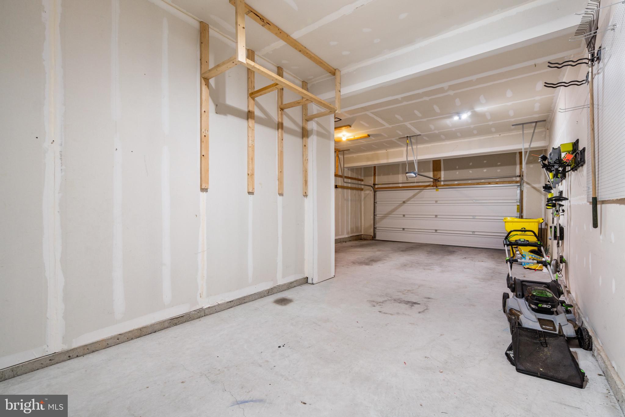 STONE MILL - Residential