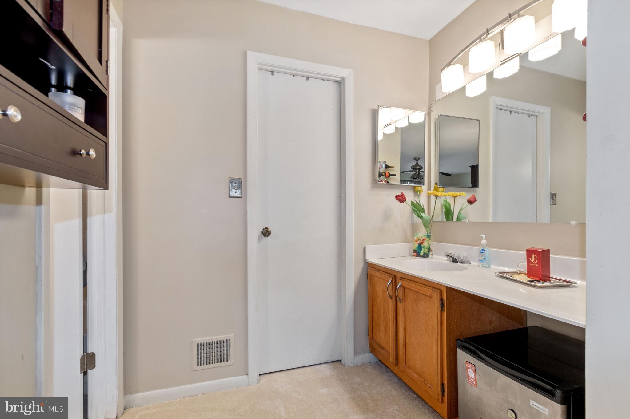 GREENFIELDS - Residential