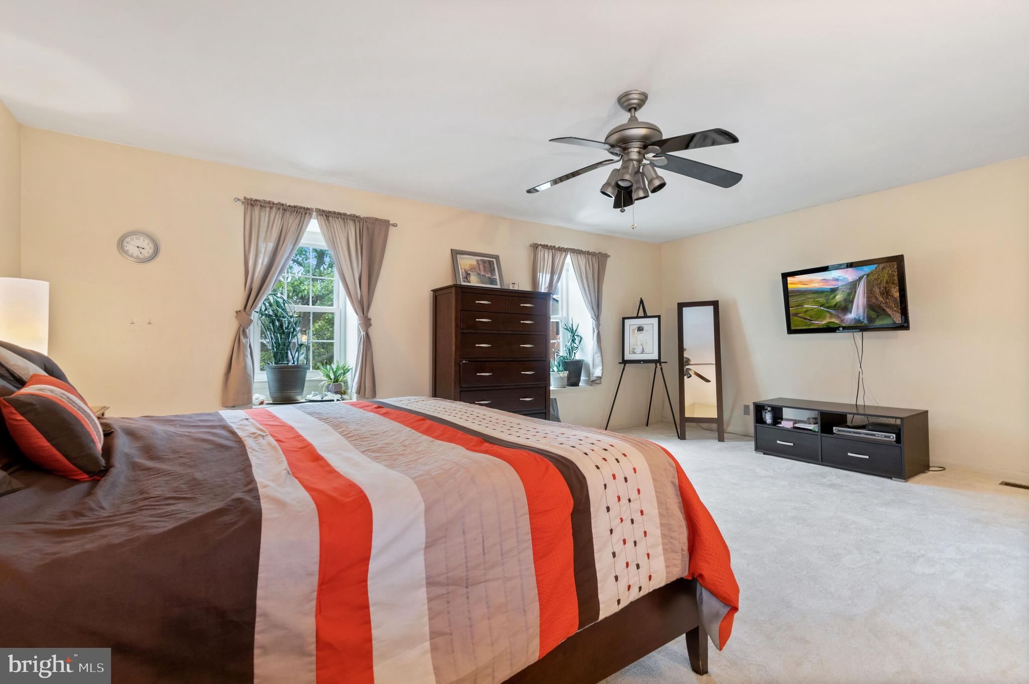 GREENFIELDS - Residential