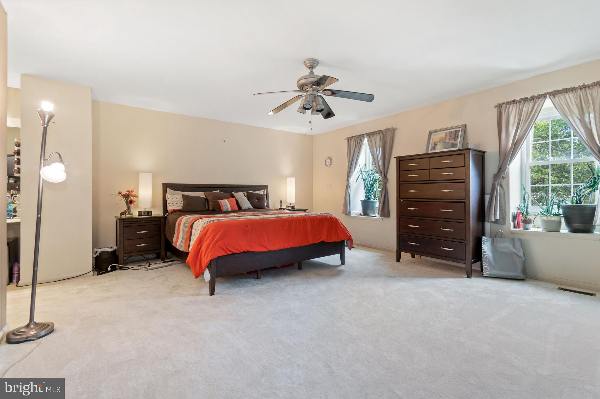 GREENFIELDS - Residential