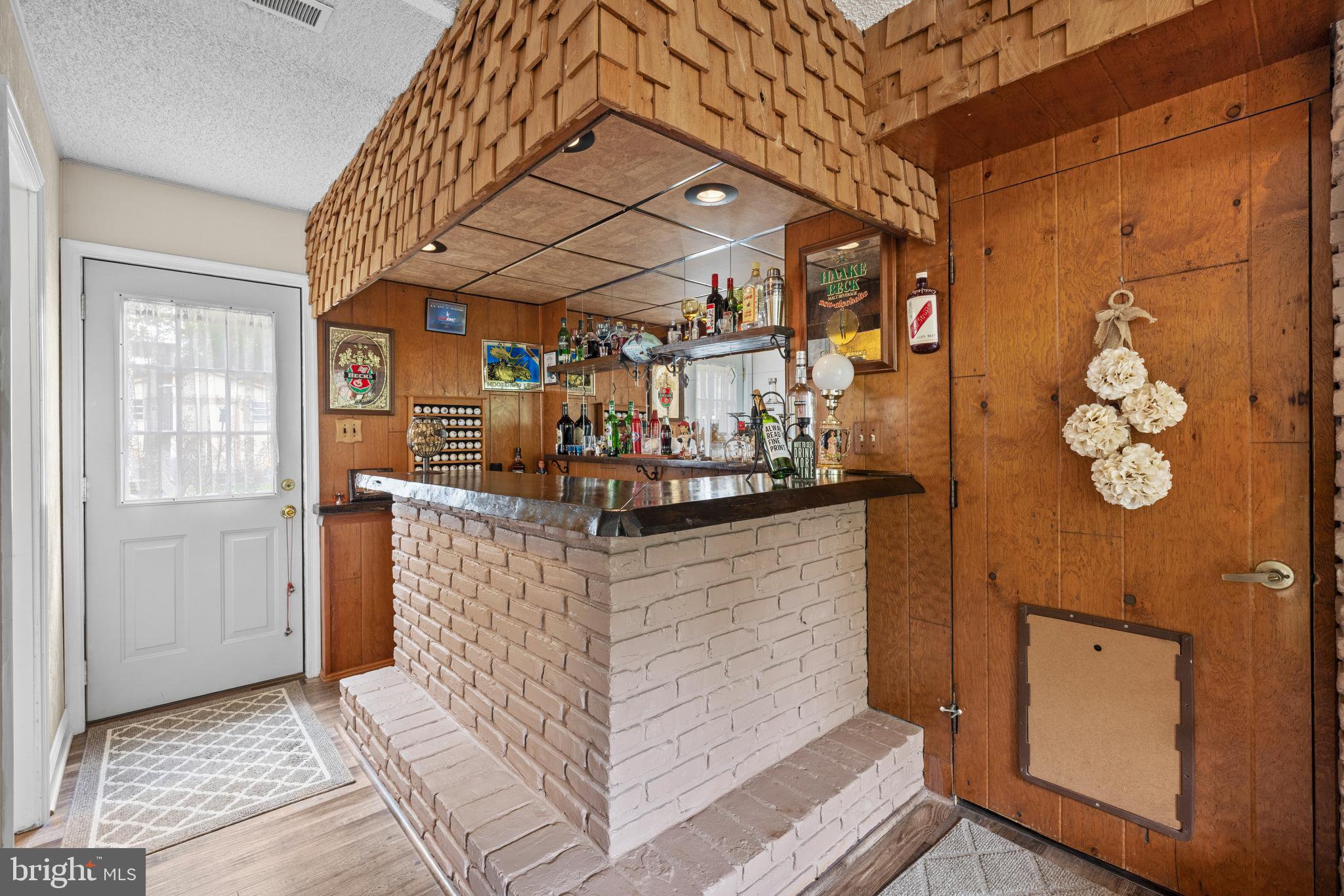 630 GREENBRIAR DRIVE