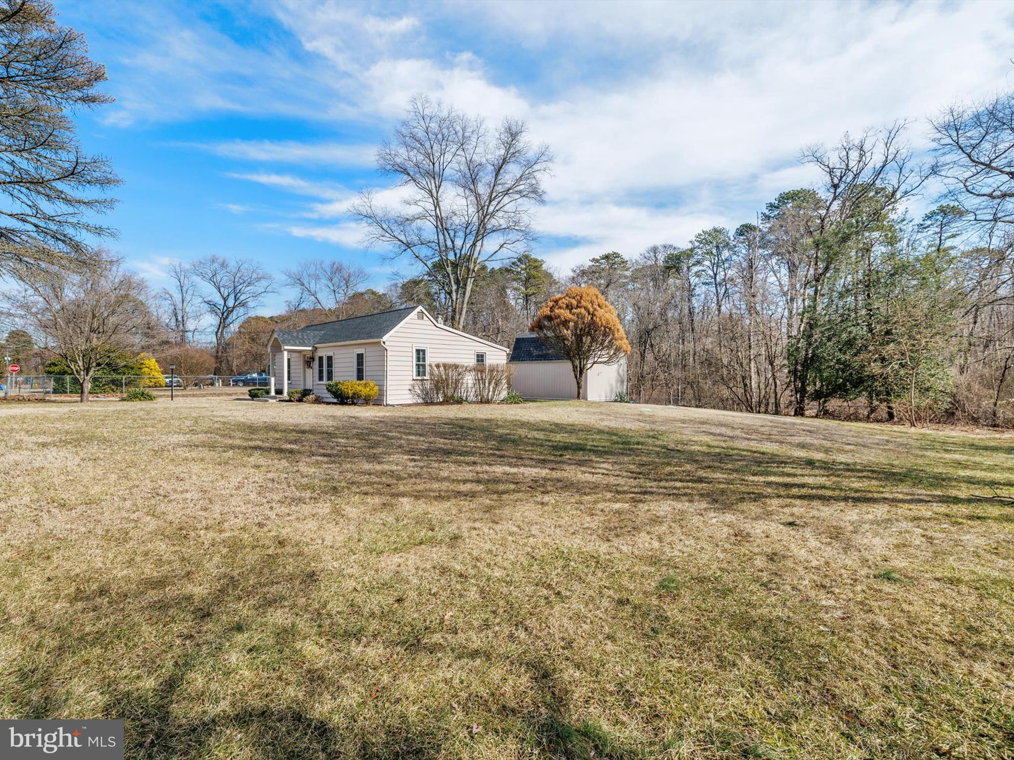 ELVATON ACRES - Residential