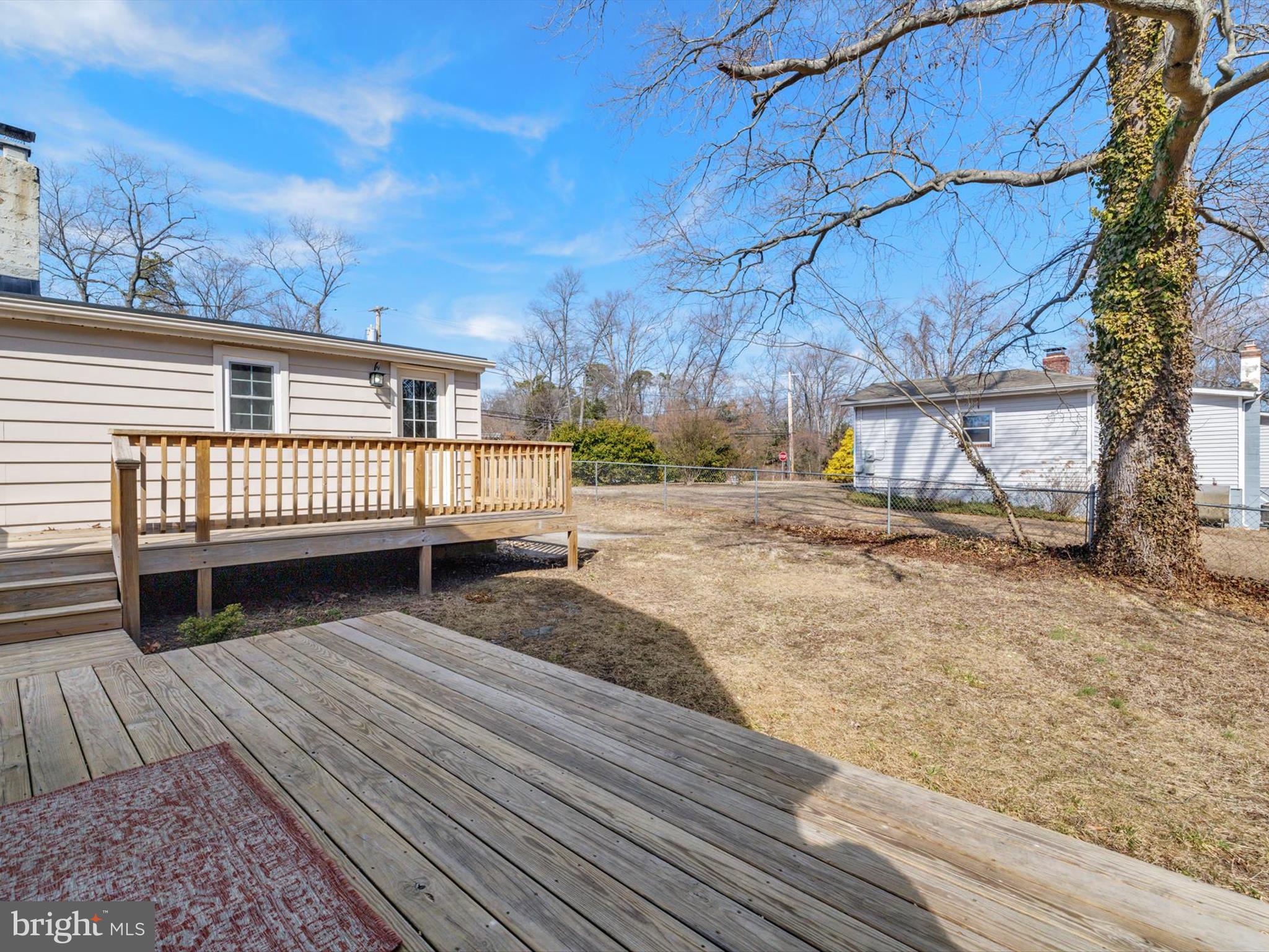 ELVATON ACRES - Residential