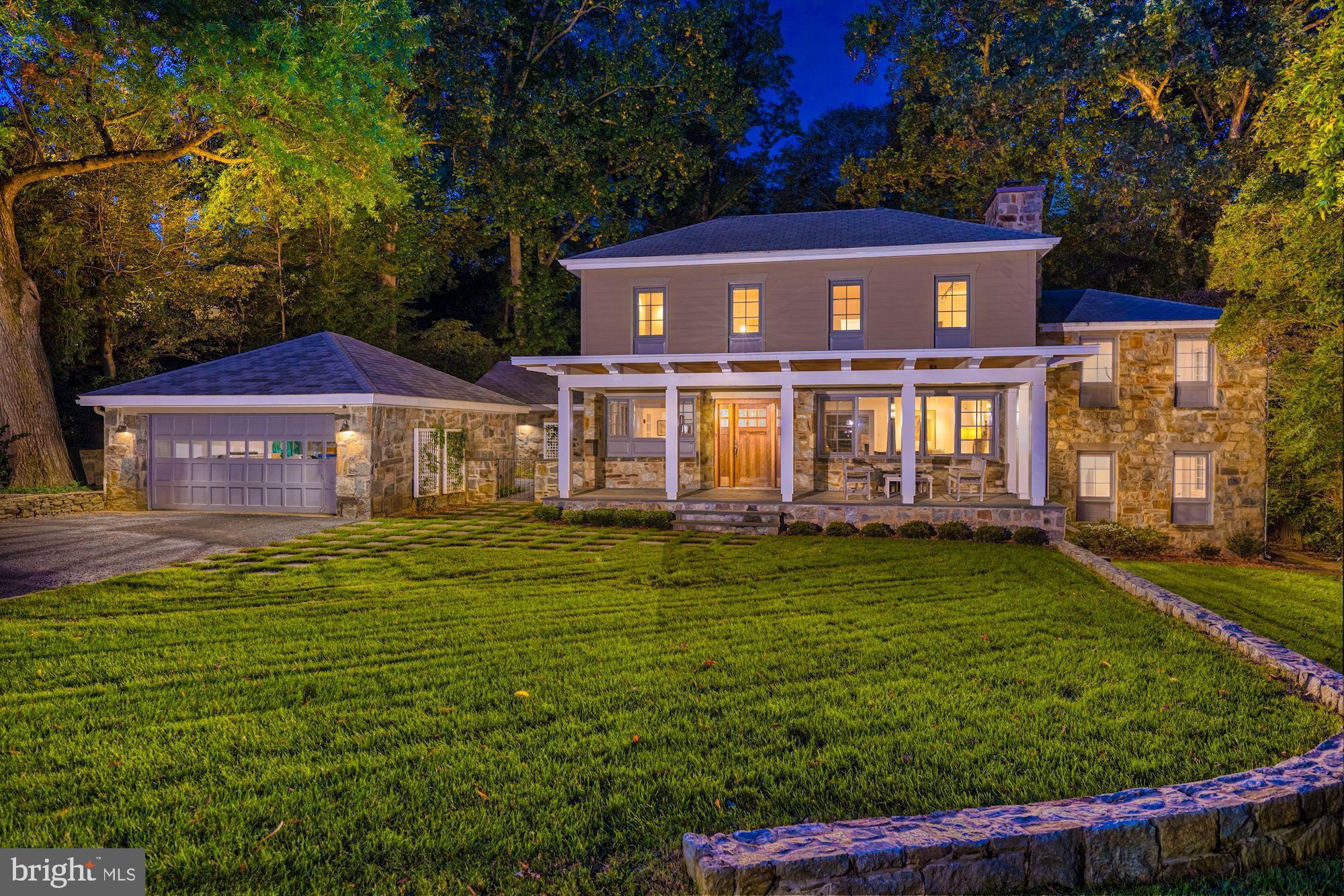 RIVERWOOD - Residential