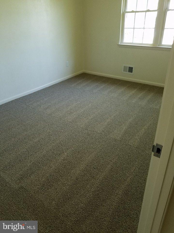 JEFFERSON PLACE - Residential Lease