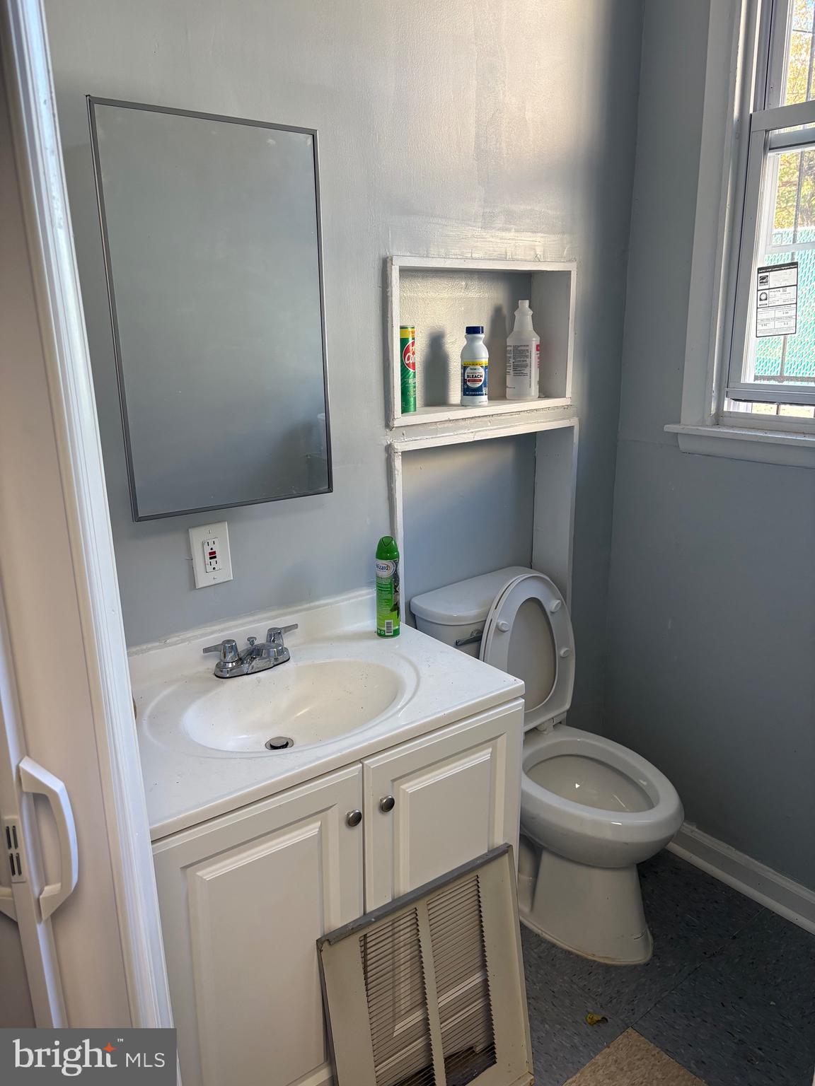 MT AIRY (EAST) - Commercial Lease