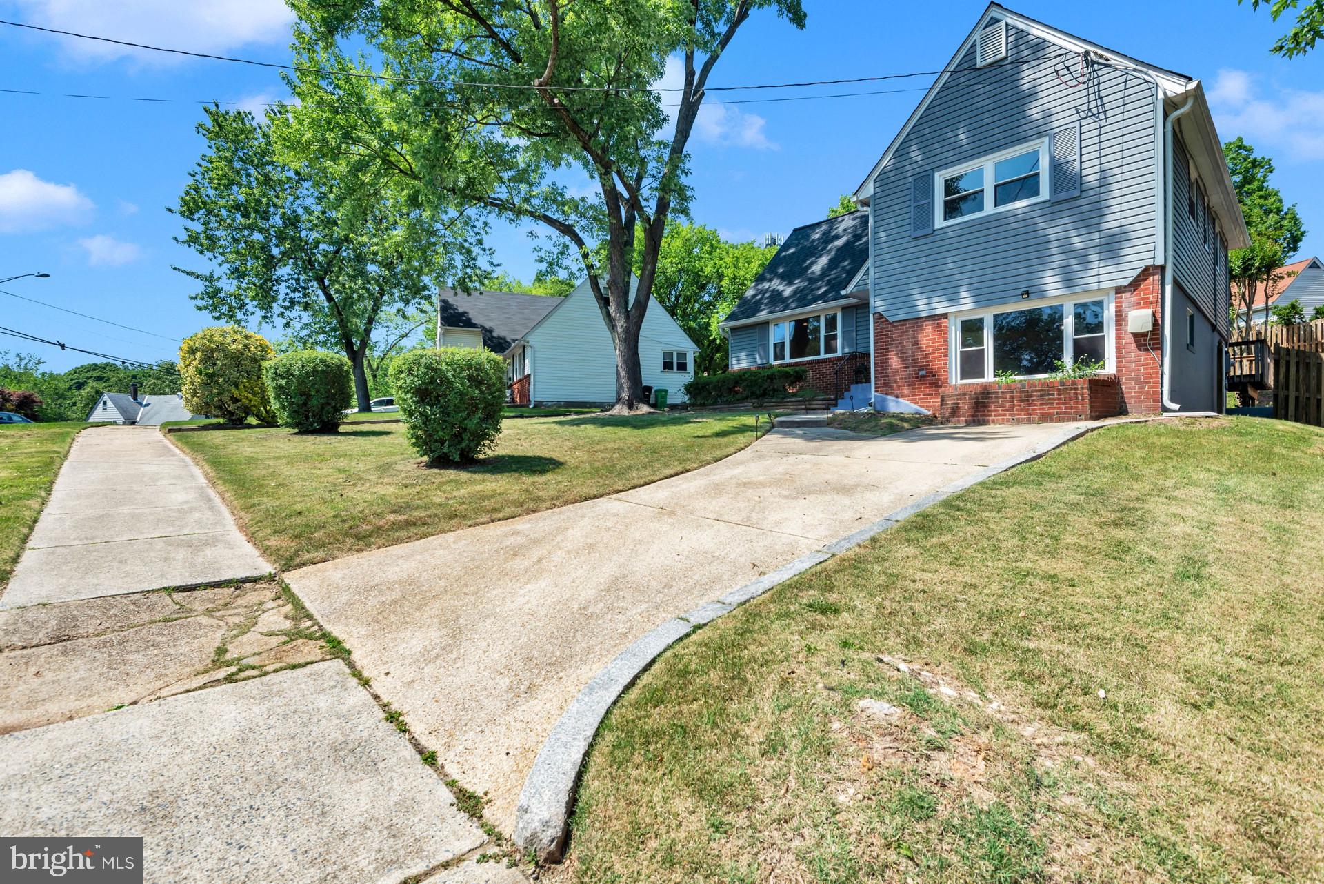 6004 MUSTANG PLACE