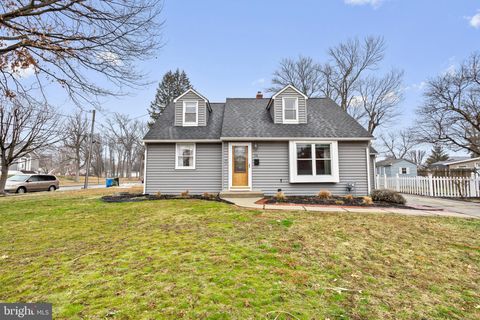 Homes For Sale - 15 Virginia Avenue<br/> CHERRY HILL, NJ 08002