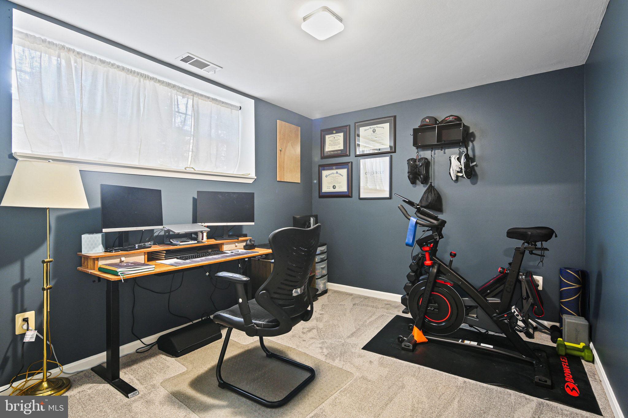 HINES ESTATES - Residential