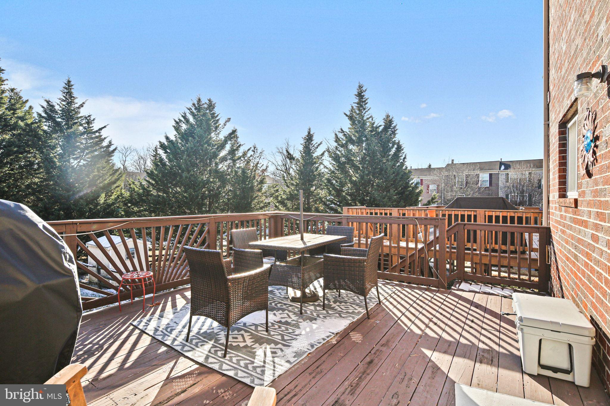 HINES ESTATES - Residential