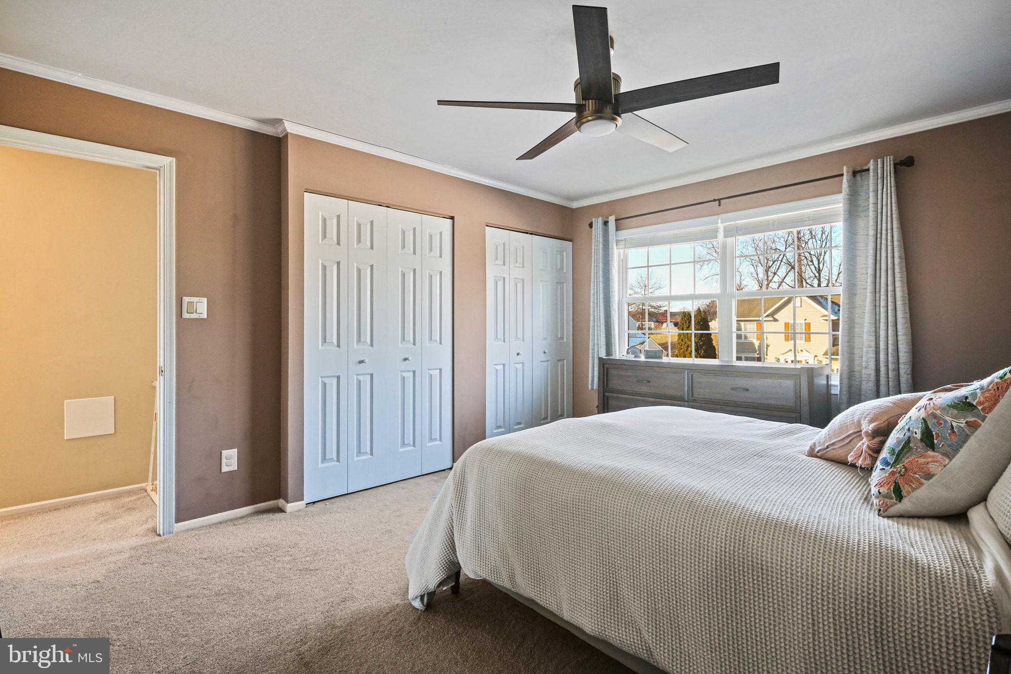 HINES ESTATES - Residential