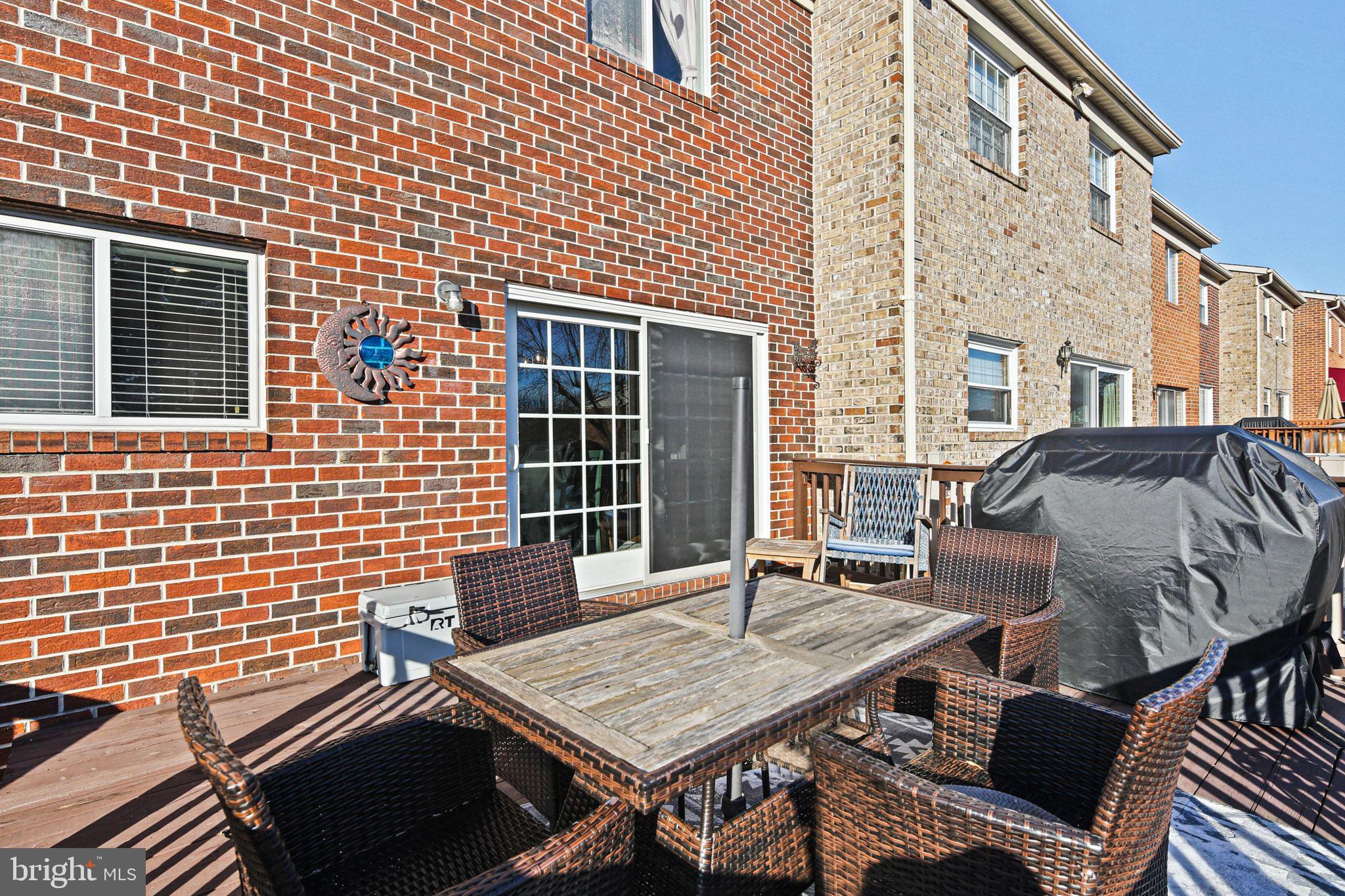 HINES ESTATES - Residential