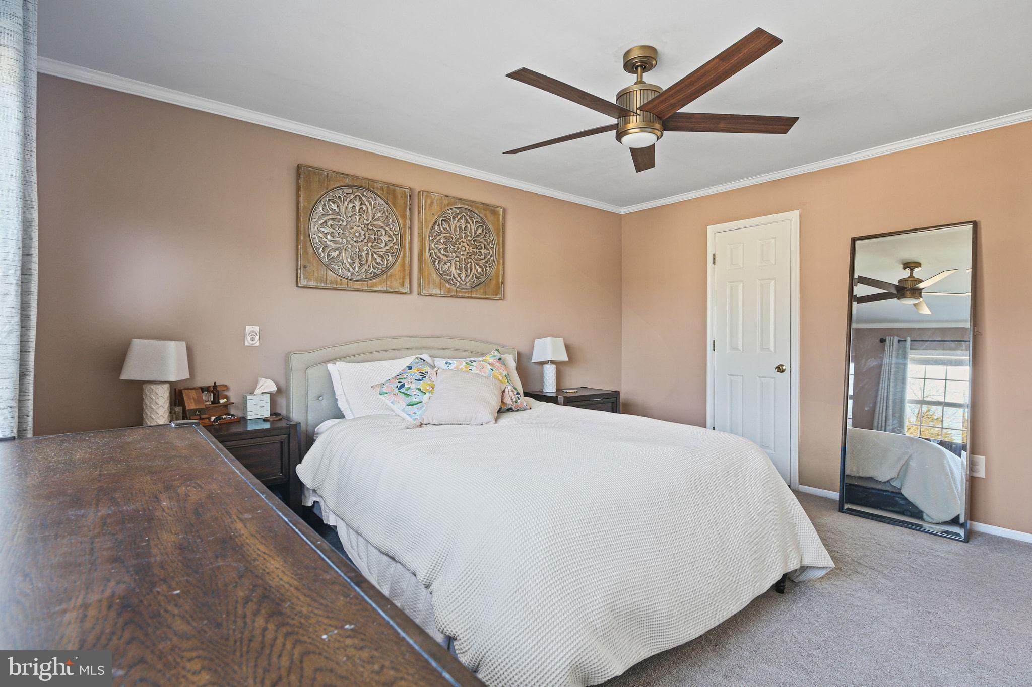 HINES ESTATES - Residential