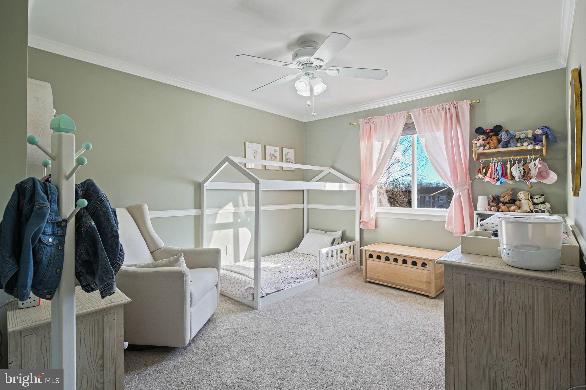 HINES ESTATES - Residential