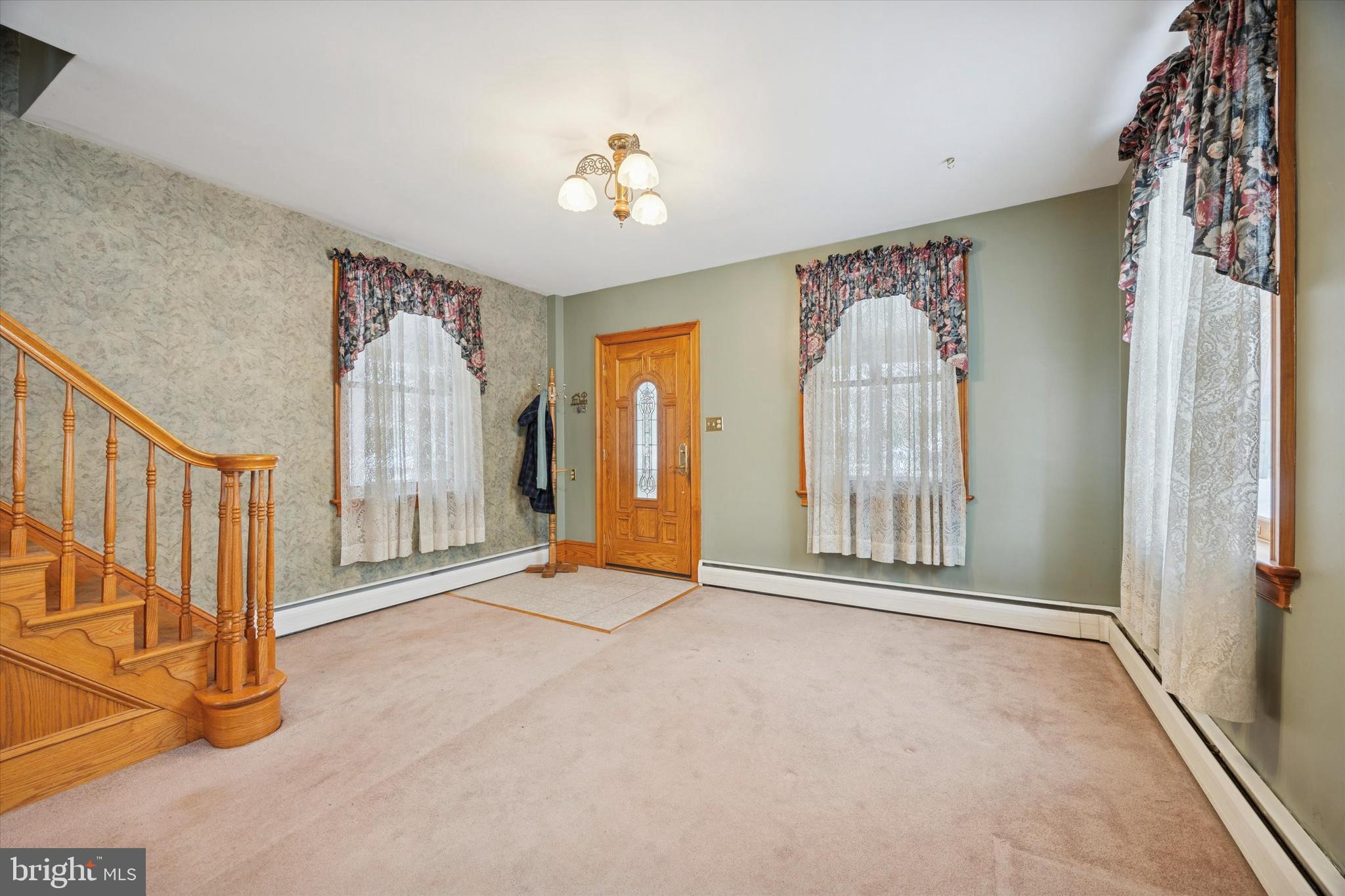 LAFAYETTE HILL - Residential