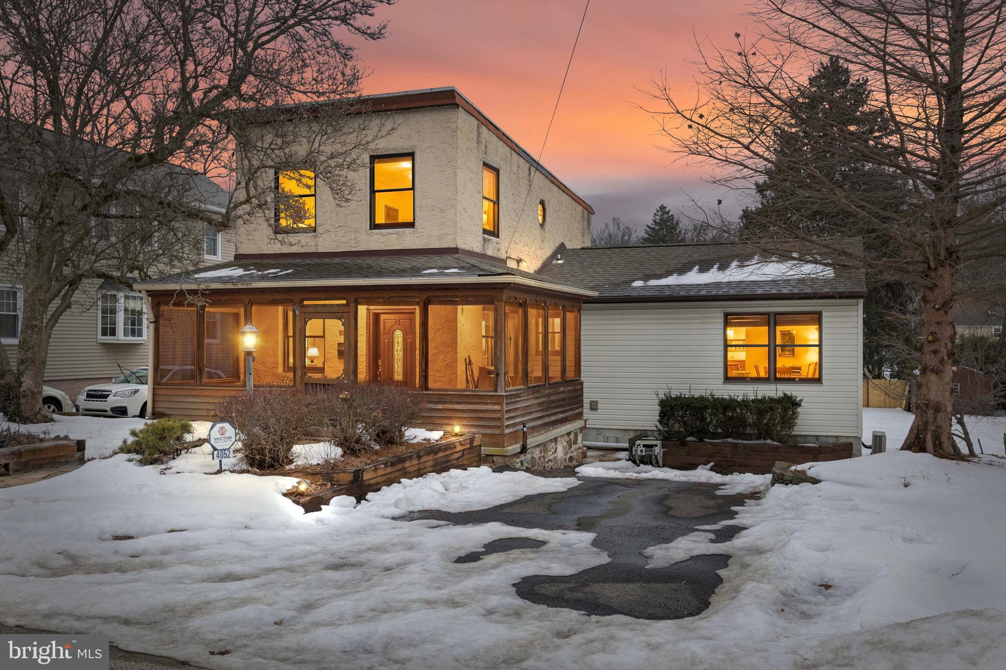 LAFAYETTE HILL - Residential