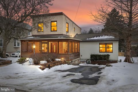 Homes For Sale - 4052 Center Avenue<br/> LAFAYETTE HILL, PA 19444