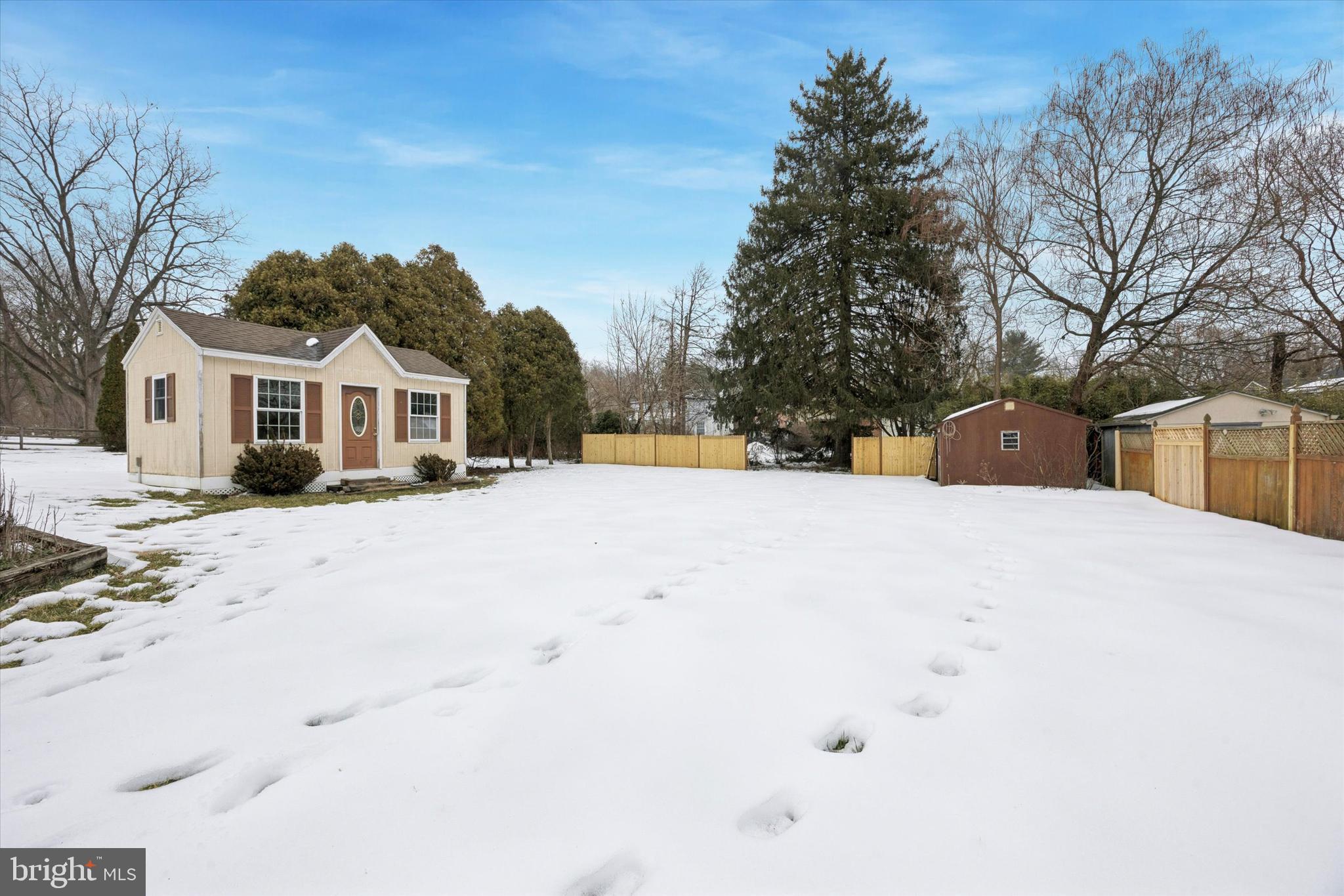 LAFAYETTE HILL - Residential