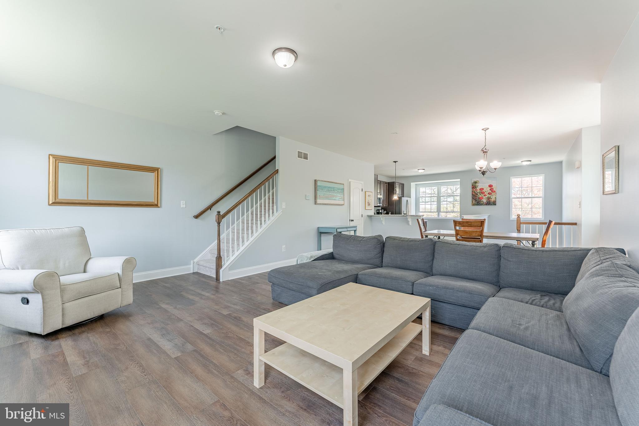 CEDAR COMMONS - Residential